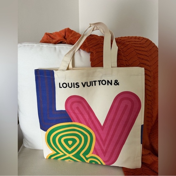 LV TOTE YSL COSMETIC BAG DIOR BOOK BUNDLE - Picture 2 of 8